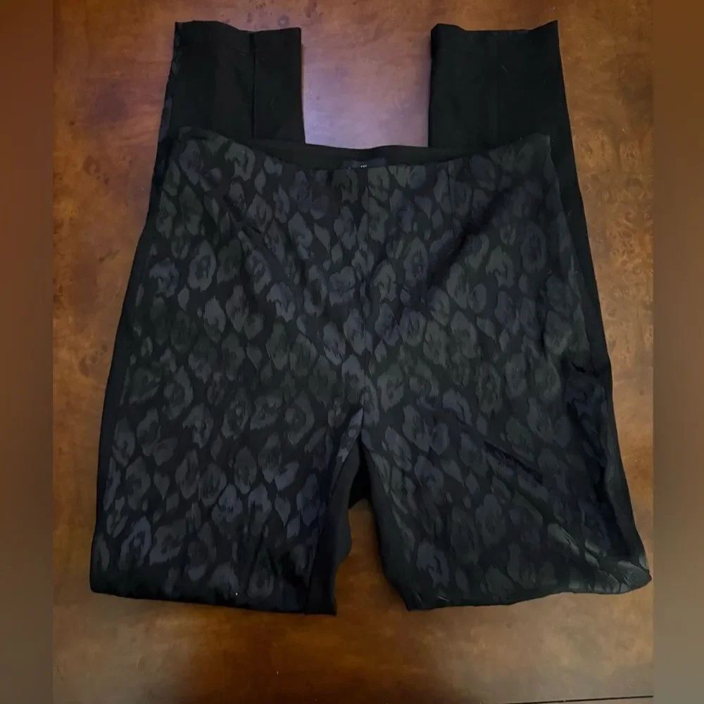 Express The Skinny Black Leopard Print Ankle Pants Women's Size 2